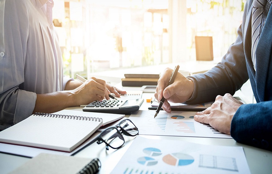 financial advisor
